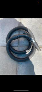 Stofzuigerslang, Ophalen, Zo goed als nieuw