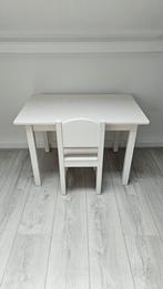 kindertafeltje en stoeltje (ikea), Kinderen en Baby's, Kinderkamer | Tafels en Stoelen, Ophalen, Gebruikt, Tafel(s) en Stoel(en)