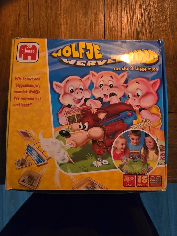 Wolfje Wervelwind & de 3 Biggetjes - Compleet spel, Hobby en Vrije tijd, Gezelschapsspellen | Bordspellen, Gebruikt, Een of twee spelers
