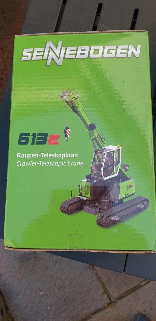 Sennebogen 613E crawler rups telescoopkraan ROS nieuw, Hobby en Vrije tijd, Modelauto's | 1:50, Nieuw, Hijskraan, Tractor of Landbouw