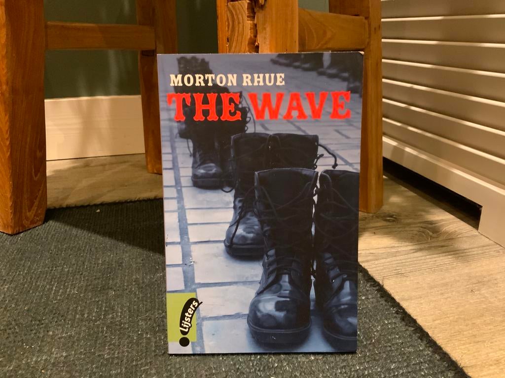 Morton Rhue, The Wave, Ophalen of Verzenden, Gelezen