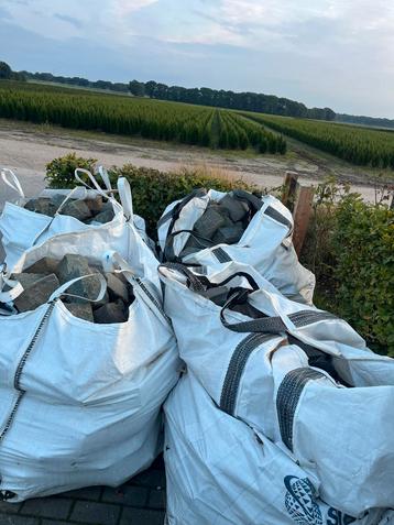 Graniet Blokken - Perfect voor Tuin & Bestrating beschikbaar voor biedingen