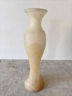 Vaasje van gekleurd glas, Huis en Inrichting, Woonaccessoires | Vazen, Ophalen of Verzenden, Zo goed als nieuw, Overige kleuren