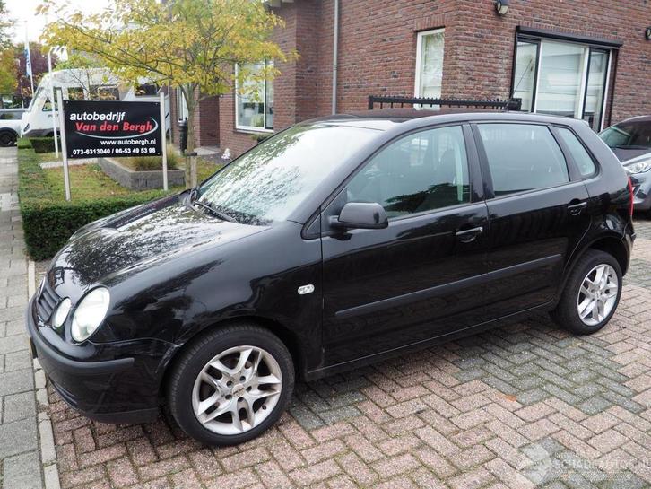 Volkswagen Polo 1.2-12V (bj 2003), Auto diversen, Schadeauto's, Volkswagen, Handgeschakeld, Benzine, Hatchback, Zwart