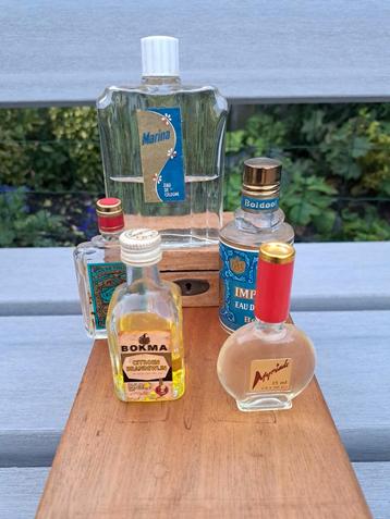 Vintage Parfum Miniatuur Collectie beschikbaar voor biedingen