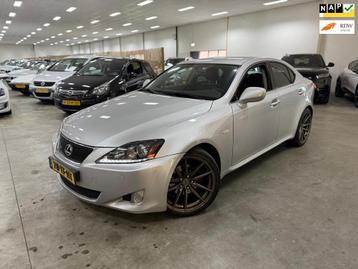 Lexus IS 250 Business / NAVI-MULTIEMEDIA / AUTOMAAT / DEALER beschikbaar voor biedingen