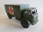 Dinky Toys Military Ambulance 626, Ophalen of Verzenden, Gebruikt, Bus of Vrachtwagen, Dinky Toys