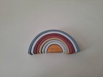 Little dutch houten regenboog puzzle beschikbaar voor biedingen
