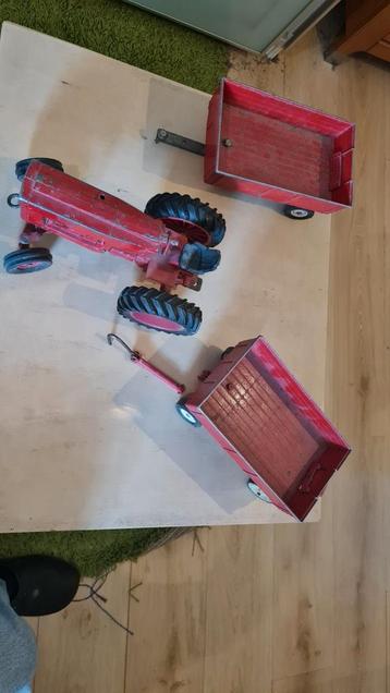 ERTL international hrdro 966 tractor vintage  beschikbaar voor biedingen