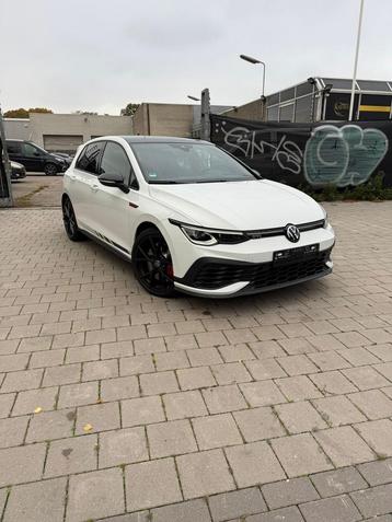 Volkswagen Golf 8 GTI Clubsport akrapovic|pano|hmk|head up beschikbaar voor biedingen