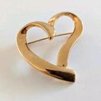 Trifari -
Broche - Hart vorm, Ophalen of Verzenden