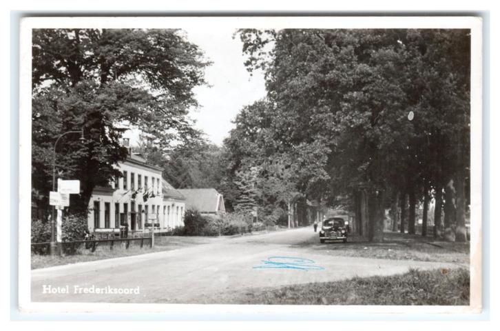 Frederiksoord, Hotel Frederiksoord, Verzamelen, Ansichtkaarten | Nederland, Gelopen, Drenthe, 1940 tot 1960, Ophalen of Verzenden