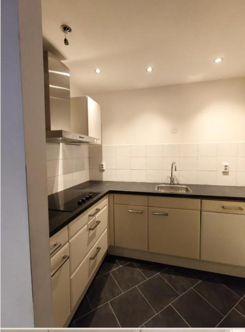 Keuken, Huis en Inrichting, Keuken | Complete keukens, Gebruikt, Hoekkeuken, Crème, Hout, Ophalen