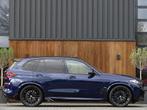 BMW X5 X5 50e X-drive 490PK / M- Individual / B&W / Carbon /, Auto's, Gebruikt, Blauw, 2420 kg, Bedrijf