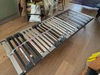 140x200 lattenbodem (2x70*200cm) inclusief metalen potenset, Huis en Inrichting, Slaapkamer | Matrassen en Bedbodems, Ophalen