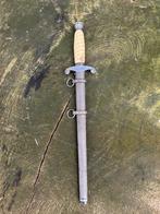 Duitse officiersdolk WO2 Robert Klaas Solingen, Ophalen of Verzenden, Duitsland, Embleem of Badge