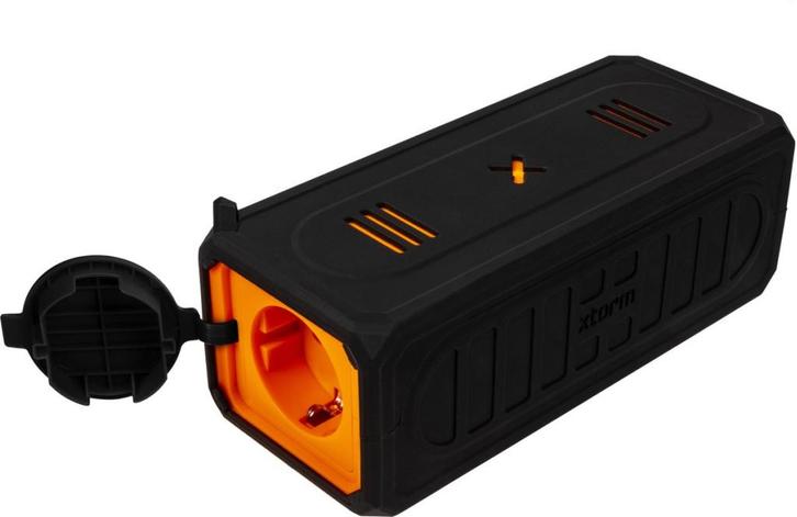 Xtorm Powerbank 19.600 mAh met stopcontact | Retourdeal, Telecommunicatie, Powerbanks, Nieuw, Ophalen of Verzenden