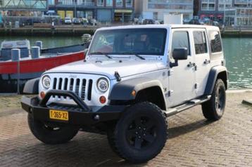 Jeep Wrangler Unlimited 3.8 - Weinig KMs/Youngtimer/CarPlay beschikbaar voor biedingen