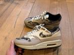 Nike air max 1 snakeskin maat 42 light oreowood brown, Ophalen, Zo goed als nieuw, Bruin, Sneakers of Gympen