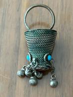 Vintage ring met Belletjes, Overige merken, Gebruikt, Ophalen of Verzenden, 1 bedel