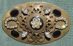 Nr. D4: 1 Ovalen koperen broche met strasz, Sieraden, Tassen en Uiterlijk, Broches, Overige kleuren, Ophalen of Verzenden, Tweedehands, onbekend.