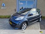Peugeot 107 1.0-12V XS Urban Move 5Drs Airco, Auto's, Peugeot, Voorwielaandrijving, Met garantie (alle), 4 stoelen, 68 pk
