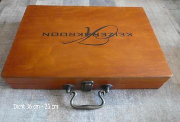 Backgammon Keizerskroon houten koffer bier De luxe beschikbaar voor biedingen