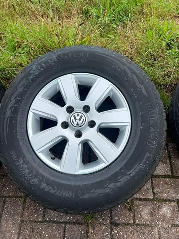 245/70R16  Velgen licht metaal vw amarock beschikbaar voor biedingen