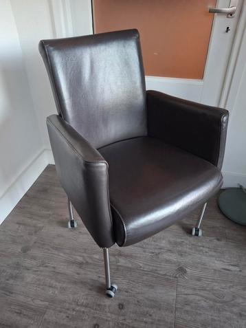 Amerland eetkamerstoelen beschikbaar voor biedingen
