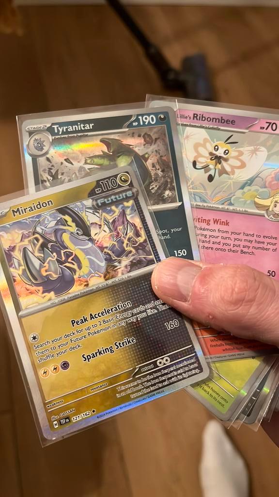 Journey Together Pokemon Holo’s, Hobby en Vrije tijd, Verzamelkaartspellen | Pokémon, Zo goed als nieuw, Verzenden