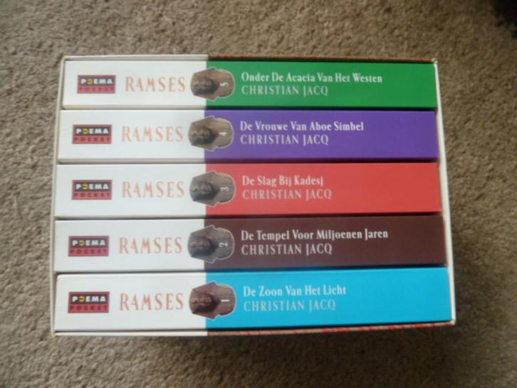 Christian Jacq - Ramses 5 delig in box, Boeken, Romans, Zo goed als nieuw, Europa overig, Ophalen of Verzenden