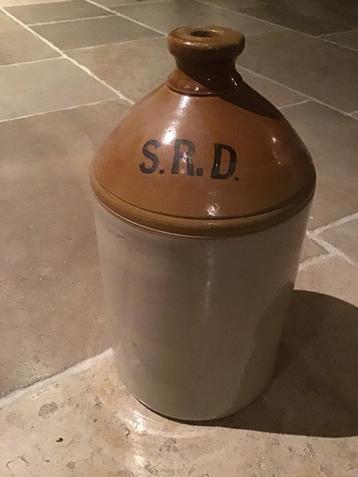 Een schitterende KRUIK PUNT GAAF !!! beschikbaar voor biedingen