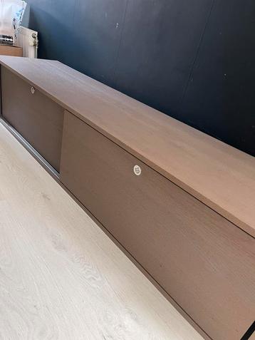 Taupe dressoir ikea