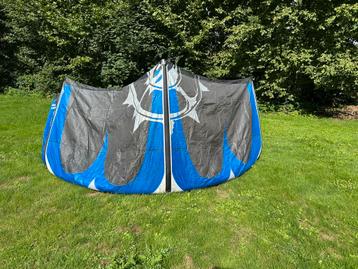 Slingshot 11m kite incl bar beschikbaar voor biedingen