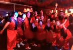 15 Leuke rode carnavalspakken groep, rooie lopers(obers), Ophalen of Verzenden, Carnaval