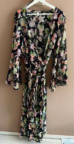 Zara jurk maat XL bloemen, Verzenden, Zo goed als nieuw, Maat 46/48 (XL) of groter, Onder de knie