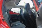 Toyota Aygo 1.0 VVT-i x-play Open dak|Airco|Cam € 7.250,00, Auto's, Toyota, Nieuw, Geïmporteerd, 4 stoelen, 3 cilinders