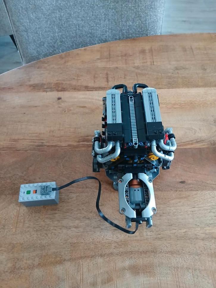 W12 Motor incl. aandrijving en batterijpack, Kinderen en Baby's, Speelgoed | Bouwstenen, Nieuw, Ophalen of Verzenden