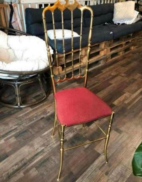 Vintage messing chiavari stoel met rode fluwelen bekleding, Antiek en Kunst, Antiek | Meubels | Stoelen en Banken, Ophalen