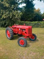 Te koop 2 maal farmal op benzine, Ophalen, Tot 2500, Oldtimer, McCormick