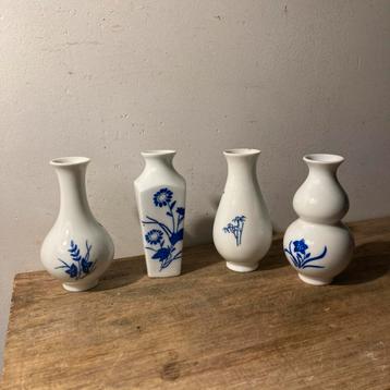 Vintage Chinese Vaasjes - Set van 4 beschikbaar voor biedingen