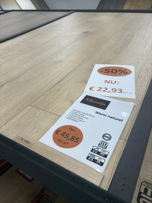 Waterbestendig Warm naturel laminaat  8mm €22,93m2, Huis en Inrichting, Stoffering | Vloerbedekking, Nieuw, Laminaat, Wit, Crème