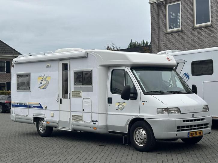 Bürstner T627 Harmony, E&P levelsysteem, Da, Caravans en Kamperen, Campers, Bedrijf, tot en met 2, Half-integraal, Bürstner, Diesel
