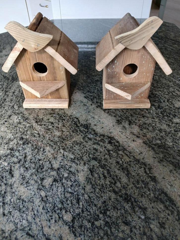 Mooie nest kastjes, Dieren en Toebehoren, Vogels | Hokken en Kooien, Zo goed als nieuw, Broedkooi of Kweekkooi, Hout, Verzenden
