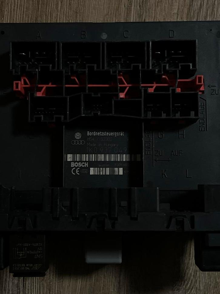 VW Golf 5 Comfortmodule BCM 1K0937049, Auto-onderdelen, Motor en Toebehoren, Volkswagen, Gebruikt, Ophalen of Verzenden