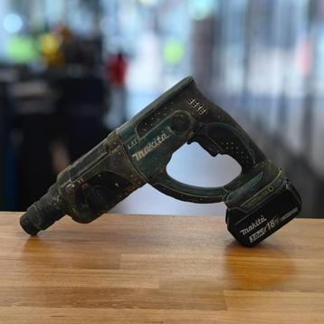 Makita DHR202 Boormachine + slagboor 18V 3.0Ah | BJ 2019 beschikbaar voor biedingen