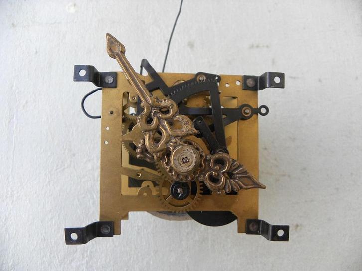 Los uurwerk 159, Antiek en Kunst, Antiek | Klokken, Ophalen of Verzenden