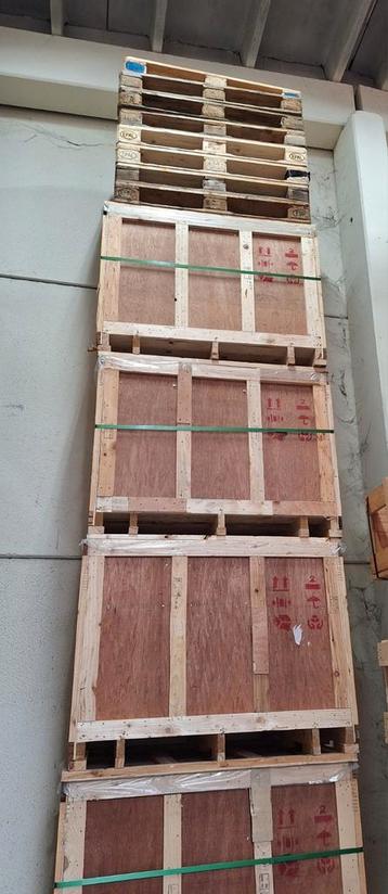 Houten Palletbox voor transport verhuizing of opslag van  vo beschikbaar voor biedingen