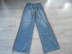 NIEUW! Shein; Wijde spijkerbroek met leuke details; maat 27, Blauw, Nieuw, Ophalen of Verzenden, W27 (confectie 34) of kleiner