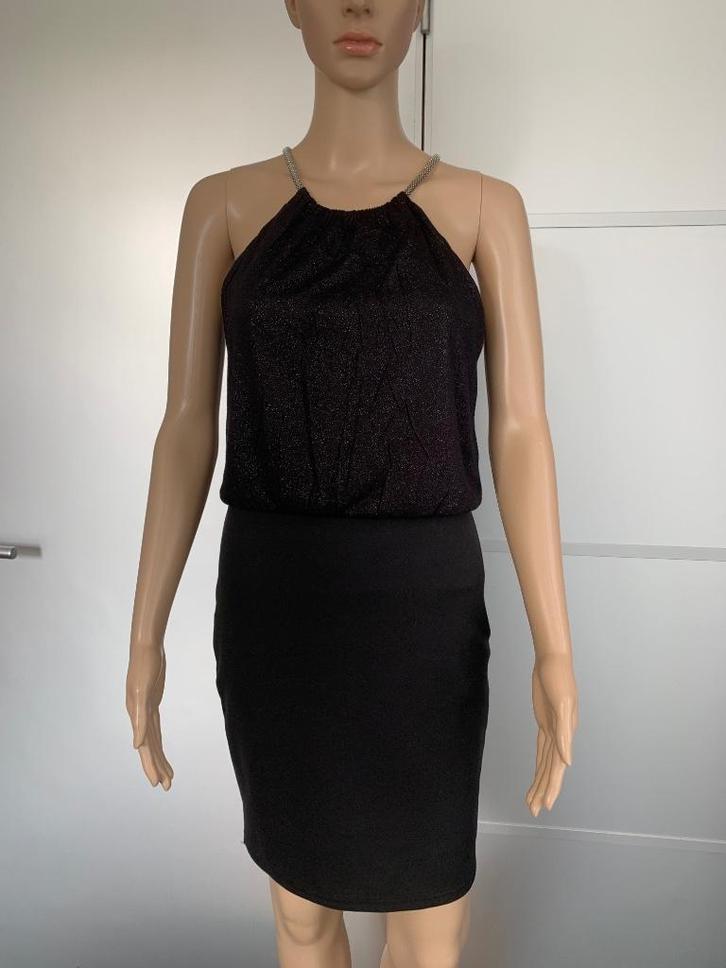 D1050 Nieuw Sisters Point: maat 36=S jurk feest zwart/zilver, Kleding | Dames, Jurken, Nieuw, Maat 36 (S), Zwart, Knielengte, Ophalen of Verzenden